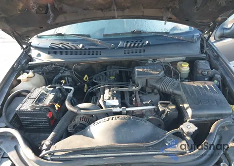 1999 Jeep Grand Cherokee Laredo z USA, uszkodzony, nr VIN 1J4GW58S0XC662910